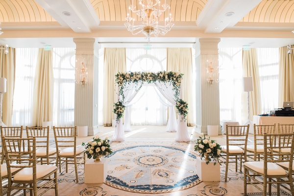 Indoor Wedding With Beach Inspired Color Palette In Santa Monica