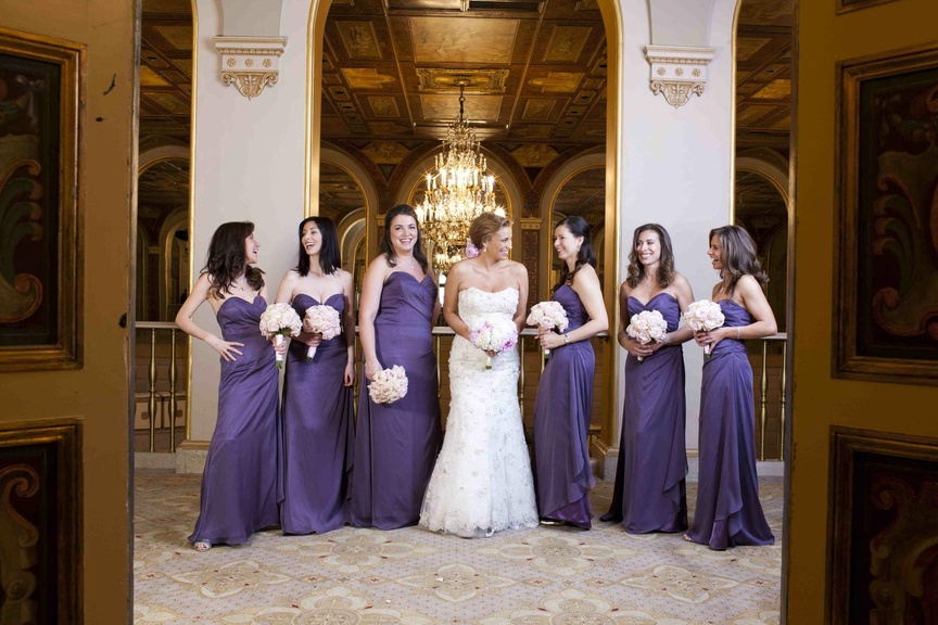 Article: 5 Tactics to Use When Prepping for Photos
Photography: Christian Oth Studio
Read More:
http://www.insideweddings.com/news/planning-design/5-tactics-to-use-when-prepping-for-photos/1556/