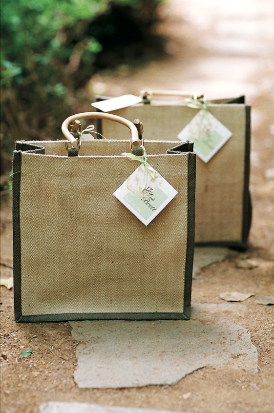 Beach Wedding Gift Bags
Photography: frame.thirty.six photography
Read More:
http://www.insideweddings.com/weddings/tropical-inspired-spring-wedding-at-the-bel-air-bay-club/236/ Jute burlap wedding gift bag with wood handles