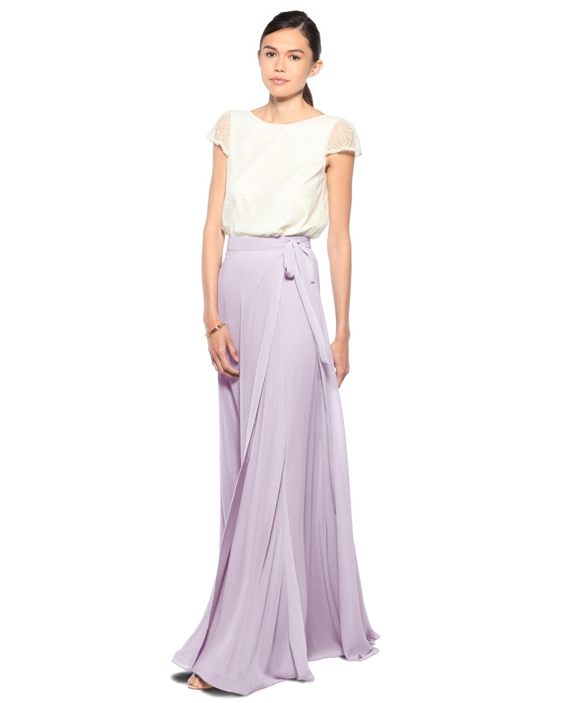 Sonya Top
Photography: Tyler William Parker
Read More:
http://www.insideweddings.com/biz/joanna-august-los-angeles/8791/ The Sonya is the ultimate wear it again item. Don this slightly cropped cap sleeve top with our Lill