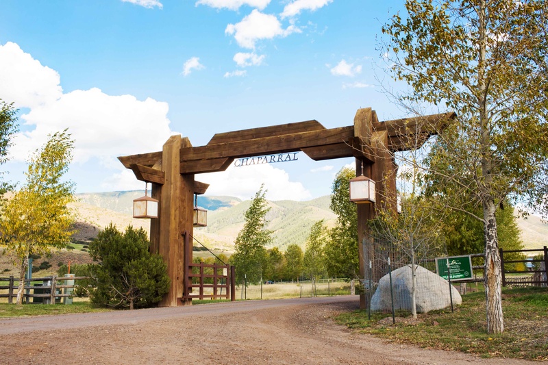 Chaparral Ranch in Colorado
Photography: Perez Photography
Read More:
http://www.insideweddings.com/weddings/incredible-tented-ceremony-barn-reception-at-ranch-in-aspen/860/ Aspen Colorado wedding ceremony and reception at Chaparral Ranch Woody Creek fall wedding