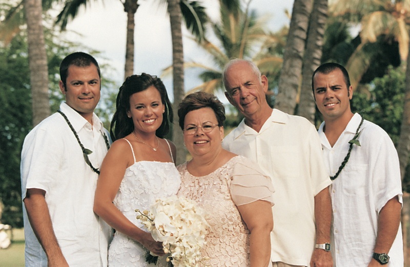 Family Wedding Picture
Photography: David Michael Photography
Read More:
http://www.insideweddings.com/weddings/tropical-seaside-wedding-in-lanai-hawaii/60/ bride and her family at hawaii wedding