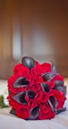 Bouquet of Red Roses and Black Forest Calla Lilies
Photography: Lindsay Muciy Photography
Read More:
http://www.insideweddings.com/weddings/vibrant-florals-dramatic-details-at-montreal-wedding/918/ dramatic bridal bouquet red roses and black forest calla lilies