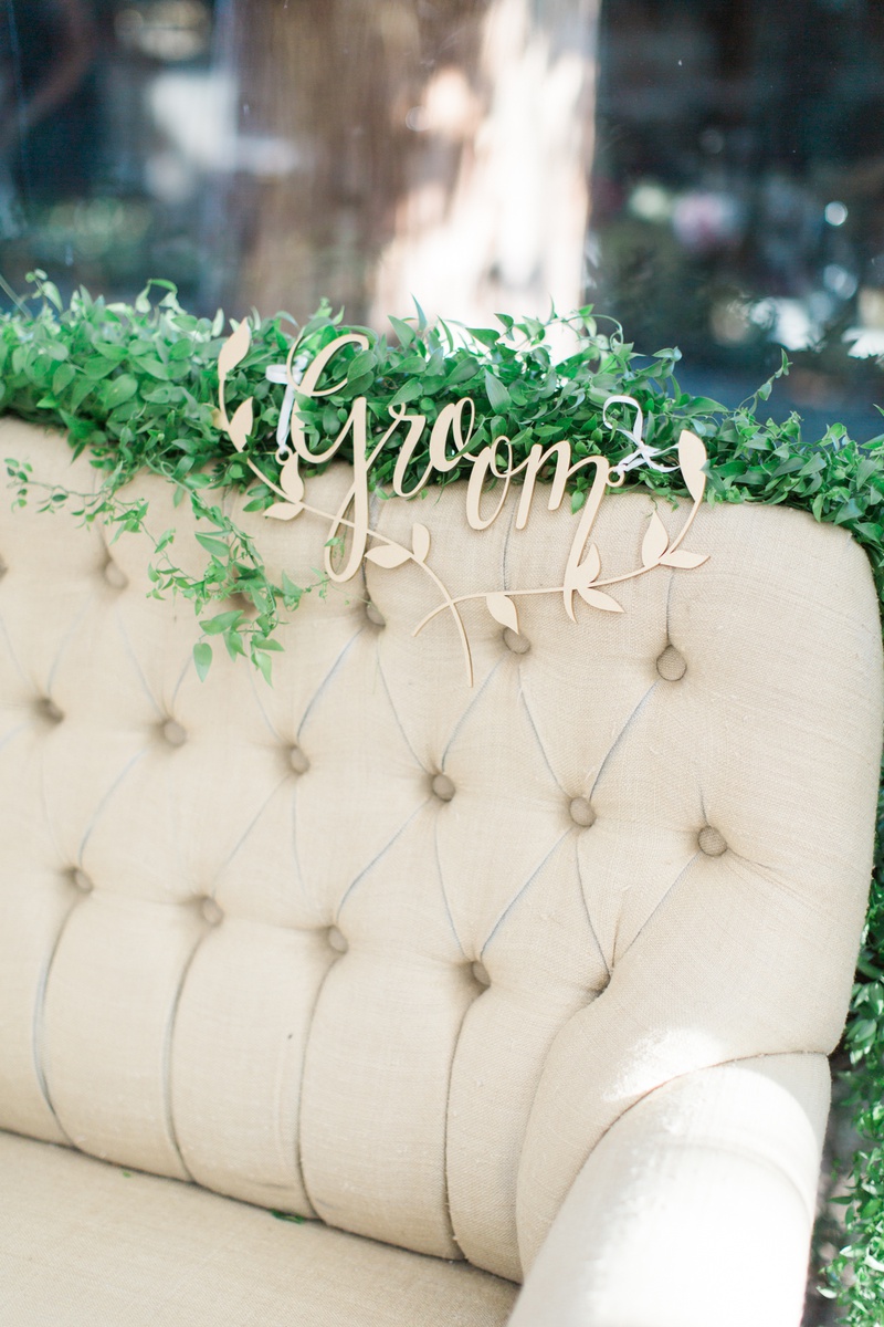 Love Seat for Sweethearts
Photography: Hello Blue Photo
Read More:
http://www.insideweddings.com/weddings/boho-chic-wedding-with-traditional-jewish-ceremony-in-malibu/1156/ love seat for sweetheart table with gold groom sign