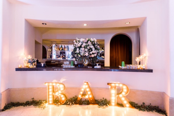 Nfl Player Shane Vereen 39 S Outdoor Spring Wedding In Santa