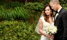Ashley Hebert and J.P. Rosenbaum
Photography: Bob %26 Dawn Davis Photography
Read More:
http://www.insideweddings.com/weddings/ashley-hebert-and-jp-rosenbaum/438/ ABC's The Bachelorette celebrity couple