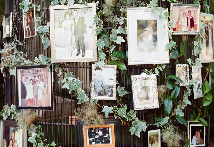 Article: Ways to Work Photos into Your Wedding Details
Photography: Elizabeth Messina
Read More:
http://www.insideweddings.com/news/planning-design/ways-to-work-photos-into-your-wedding-details/1178/