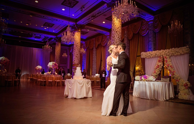 Elegant First Dance as Husband and Wife
Photography: Carasco Photography
Read More:
http://www.insideweddings.com/weddings/new-york-yankees-infielder-marries-in-opulent-chicago-soiree/764/ rob refsnyder of new york yankees, first dance as husband and wife