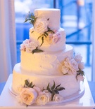 Beautifully Simple Wedding Cake
Photography: Love %26 You Studios
Read More:
http://www.insideweddings.com/weddings/destination-wedding-with-unique-personalized-elements-in-malibu/1079/ Wedding cake with fresh flowers buttercream frosting delicious cake simple four layer option