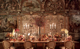 Florentine Tablescape
Photography: Facibeni Fotografia
Read More:
http://www.insideweddings.com/weddings/anniversary-dinner-in-florence-inspired-by-still-life-paintings/1266/ renaissance inspired tablescape in palace in florence, baroque architecture castle, fall colors