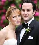 Couple Close Up
Photography: Jasmine Star Photography
Read More:
http://www.insideweddings.com/weddings/rustic-elegant-wedding-at-a-farm-in-washington/272/ newlyweds in close up photo