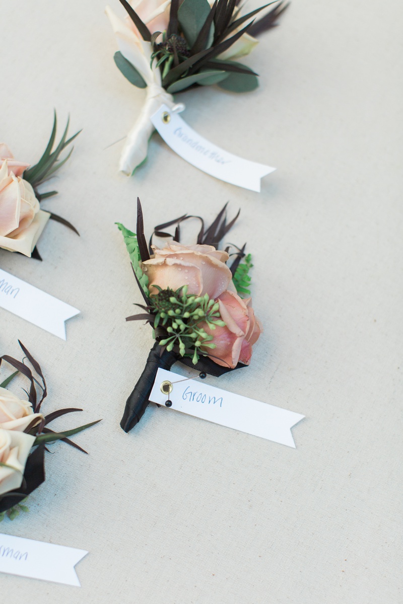 Blush Rose Boutonnieres
Photography: Hello Blue Photo
Read More:
http://www.insideweddings.com/weddings/boho-chic-wedding-with-traditional-jewish-ceremony-in-malibu/1156/ wedding boutonniere with dusty blush roses and ferns