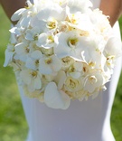 White Bouquet Featuring Orchids
Photography: Michael Segal Photography
Read More:
http://www.insideweddings.com/weddings/seaside-ceremony-reception-with-bright-details-in-california/988/ white bouquet featuring orchids southern california wedding simple fresh beach