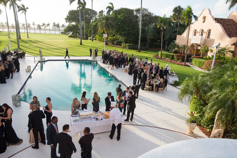 Outdoor Cocktail Hour by Pool
Photography: Nancy Cohn Photography
Read More:
http://www.insideweddings.com/weddings/destination-wedding-with-white-gold-color-palette-in-palm-beach/1028/ Wedding cocktail hour around pool poolside green lawn view of ocean
