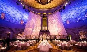 Luxe Art Deco-Inspired Wedding
Photography: Roey Yohai Studios
Read More:
http://www.insideweddings.com/weddings/destination-wedding-with-vintage-art-deco-elements-in-new-york-city/1157/ Gotham Hall wedding in new york city gatsby style wedding art deco gold palm leaves white flowers