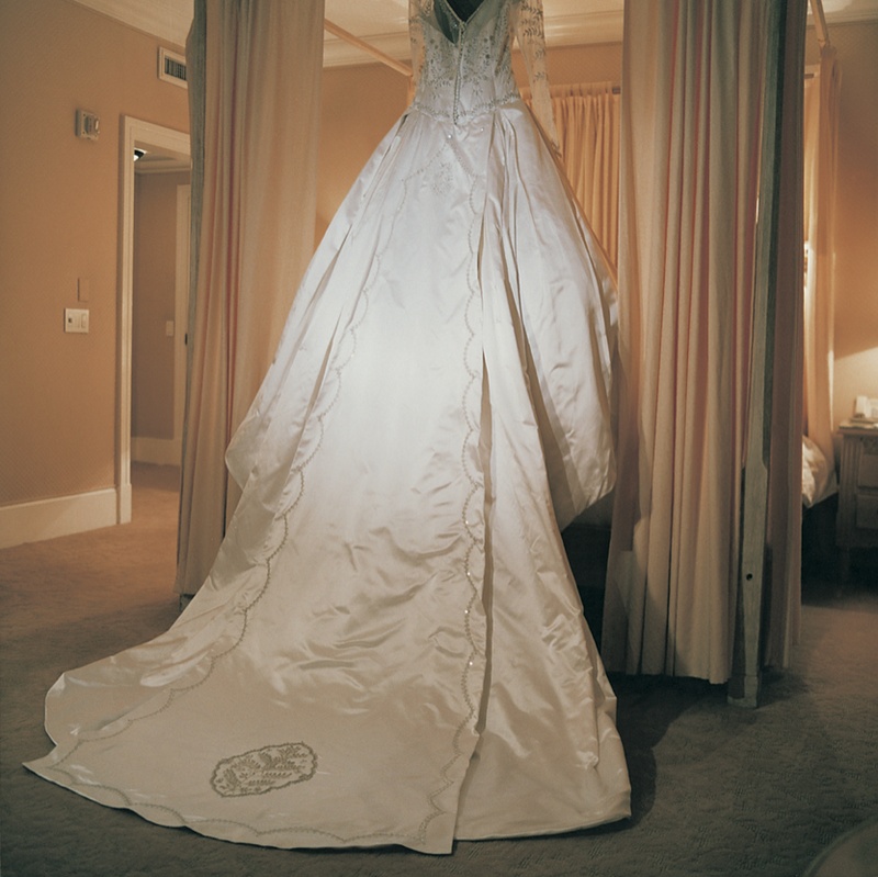 Long Train Wedding Dress
Photography: Curtis Dahl Photography
Read More:
http://www.insideweddings.com/weddings/classic-wedding-at-the-beverly-hills-hotel/69/ Custom Reem Acra wedding dress