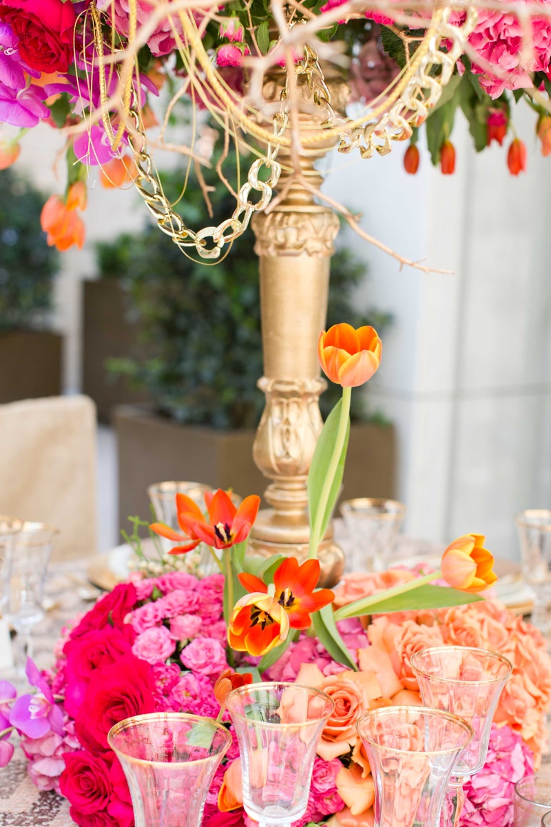 Bold High-Low Floral Arrangement
Photography: Thisbe Grace Photography
Read More:
http://www.insideweddings.com/weddings/fall-inspired-wedding-styled-shoot-featuring-bold-metallic-details/868/ high low floral arrangement bold colors wedding reception table decor fall candelabra