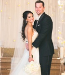 Tia Garavuso %26 Christopher Johnson
Photography: Rob and Wynter Photography
Read More:
http://www.insideweddings.com/weddings/mlb-players-white-black-gold-nye-ballroom-wedding-in-atlanta/806/ MLB player baseman Atlanta Braves Chris Johnson and bride Tia Garavuso on wedding day at ceremony
