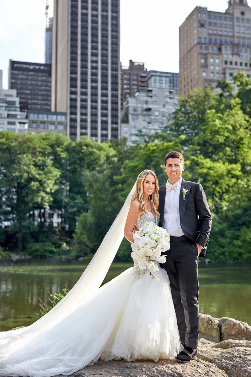 Allyson Fernandez %26 James Blauvelt
Photography: Christian Oth Studio
Read More:
http://www.insideweddings.com/weddings/traditional-cathedral-wedding-luxury-reception-in-new-york-city/1331/ bride in galia lahav wedding dress and cathedral veil with groom in white bow tie new york city