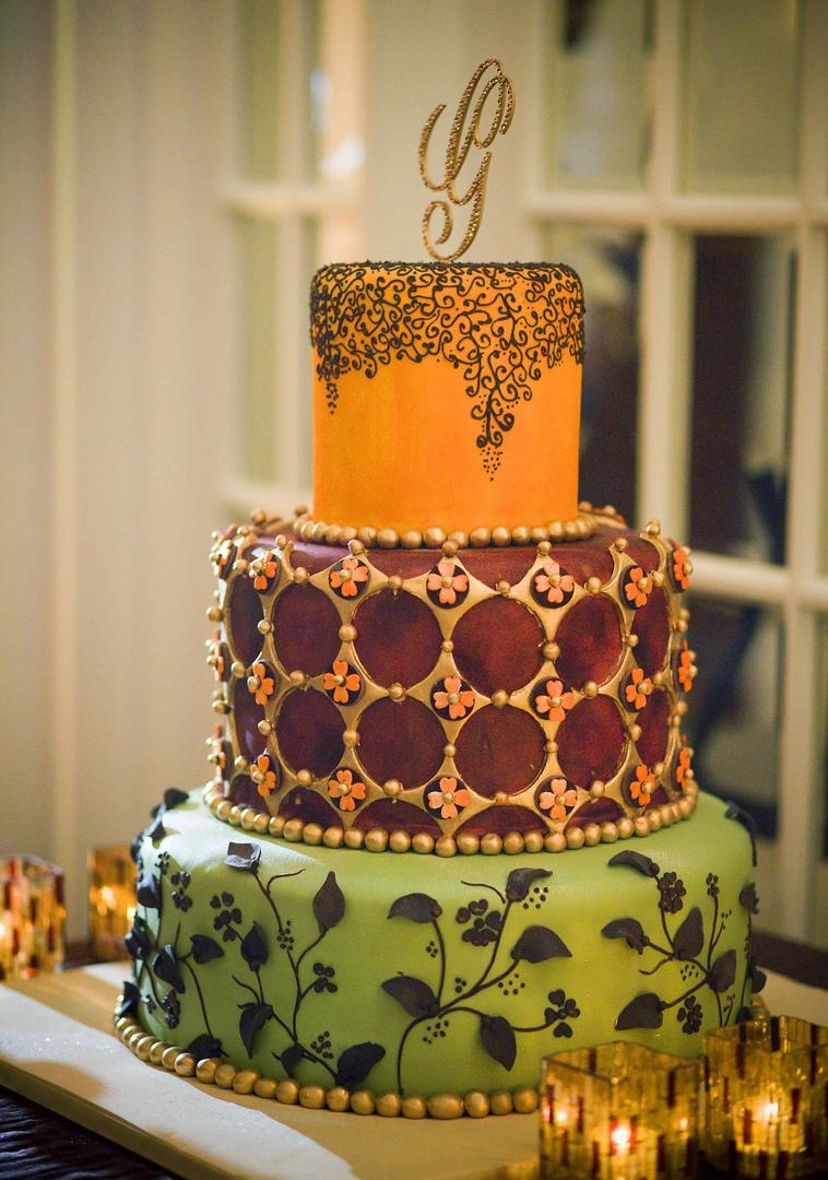 Moroccan-Inspired Cake
Photography: Melissa Mermin | Love Stories
Read More:
http://www.insideweddings.com/weddings/fall-country-club-wedding-in-naples-florida/347/ Colorful wedding cake with festive patterns