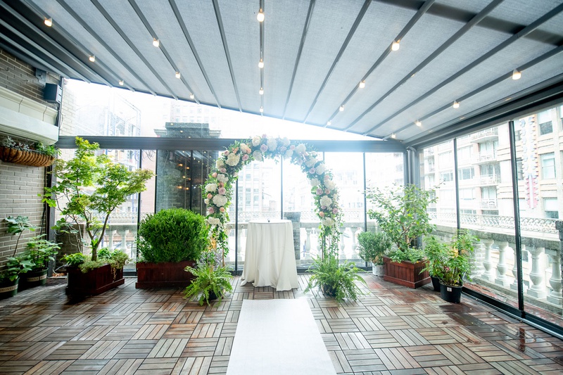 Full Windows in Loft
Photography: Kesha Lambert Photography
Read More:
http://www.insideweddings.com/weddings/personalized-ceremony-with-pink-florals-at-a-loft-in-new-york-city/1210/ loft wedding venue with surrounding floor to ceiling windows