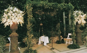 Outdoor Ceremony Décor
Photography: Dalal Photography
Read More:
http://www.insideweddings.com/weddings/elegant-garden-wedding-in-beverly-hills-california/56/ Jewish ceremony led by rabbi Steven Z. Leder