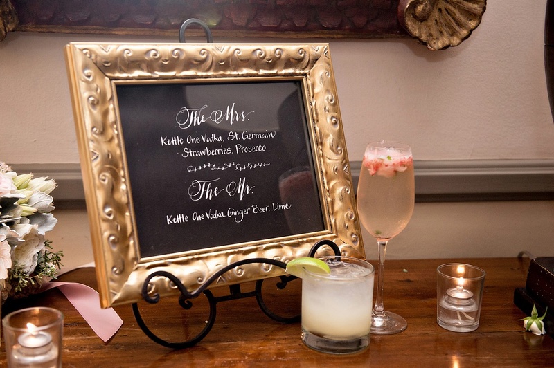 Signature Drinks with Gilded Fram
Photography: Laurie Bailey Photography
Read More:
http://www.insideweddings.com/weddings/oceanfront-wedding-ceremony-classic-romantic-ballroom-reception/854/ orant gold frame, signature drink menu, wedding cocktail hour