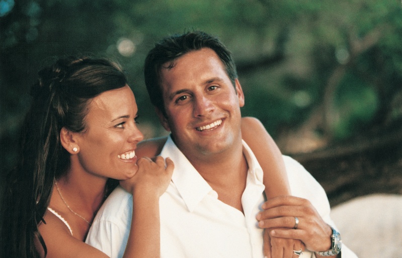 Photography: David Michael Photography
Read More:
http://www.insideweddings.com/weddings/tropical-seaside-wedding-in-lanai-hawaii/60/