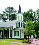 Southern Wedding Chapel
Photography: Mark Staff Photography
Read More:
http://www.insideweddings.com/weddings/colorful-southern-spring-wedding-in-small-town-south-carolina/125/ Church ceremony in South Carolina