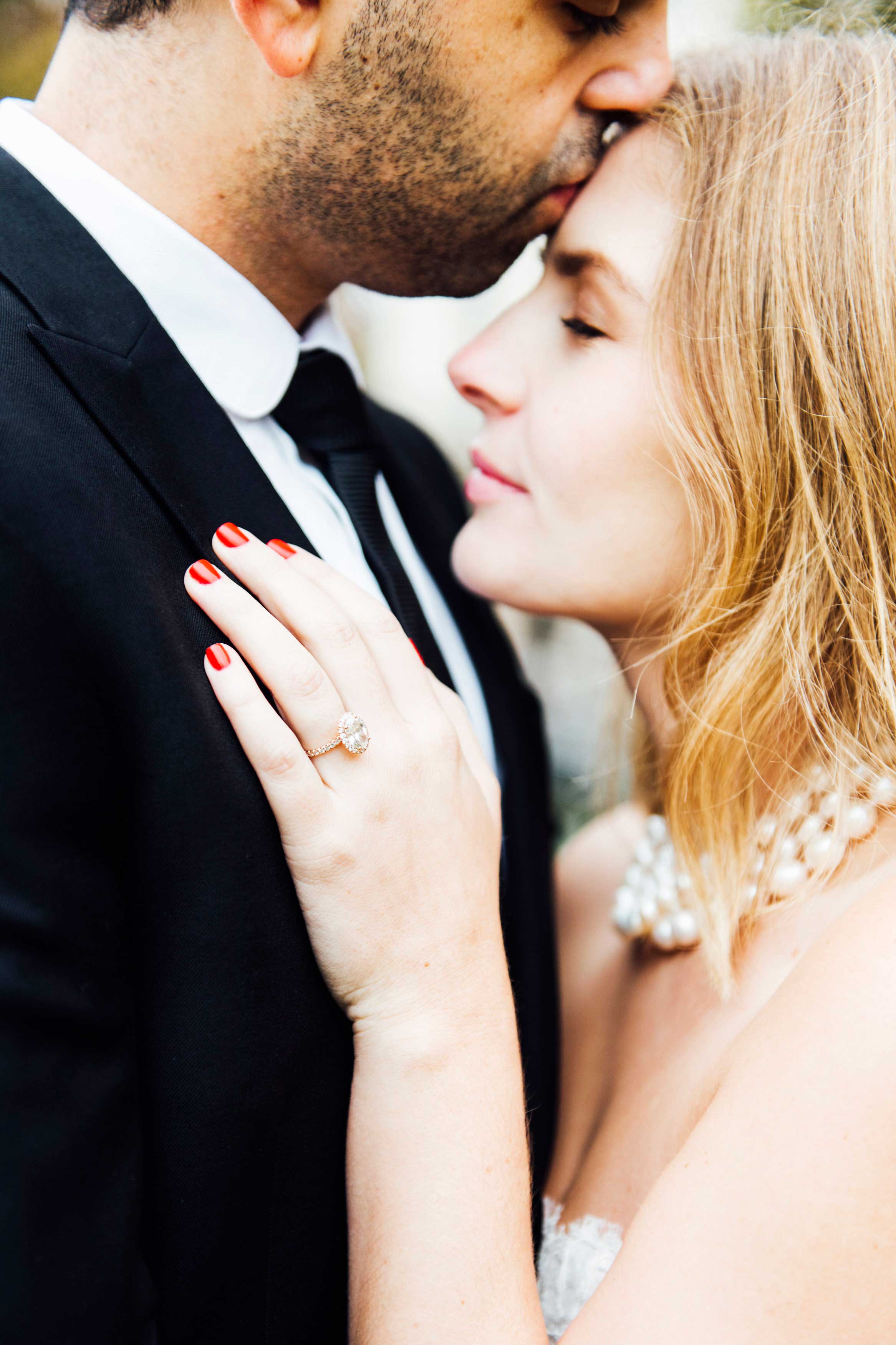 Designer engagement rings paris
