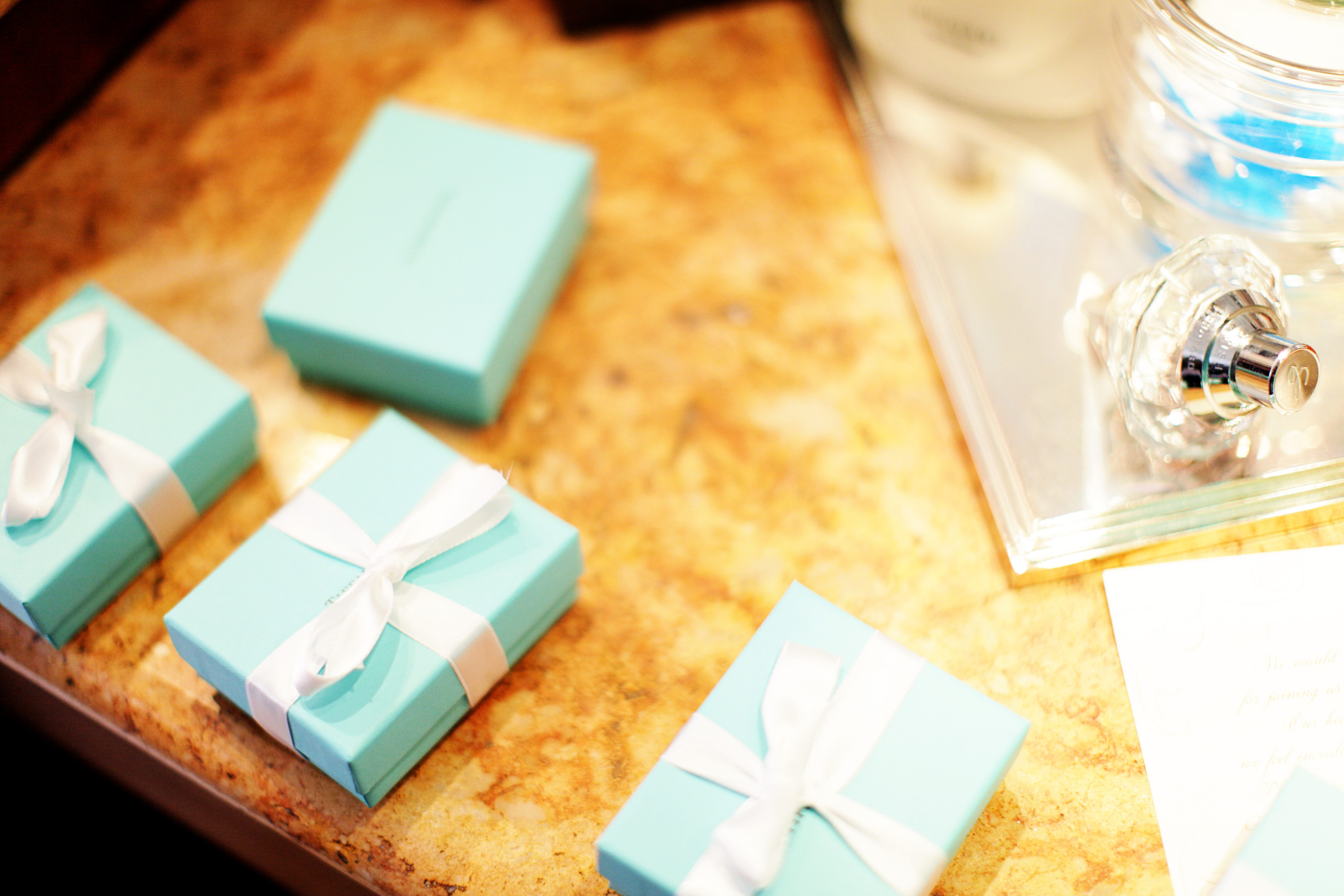 tiffany maid of honor gifts