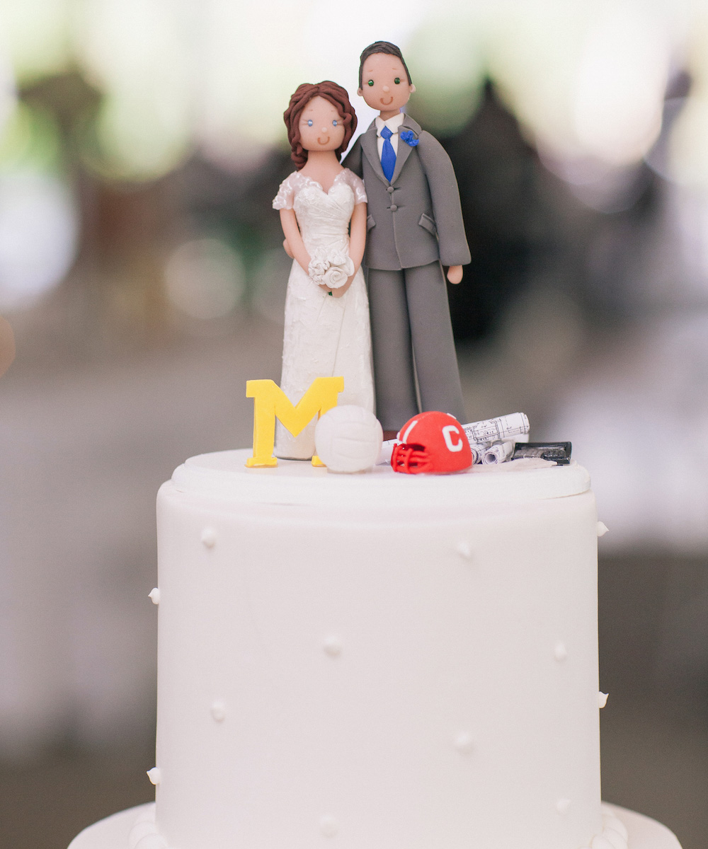 Wedding Cake Toppers 7 Fun And Unique Examples Inside Weddings