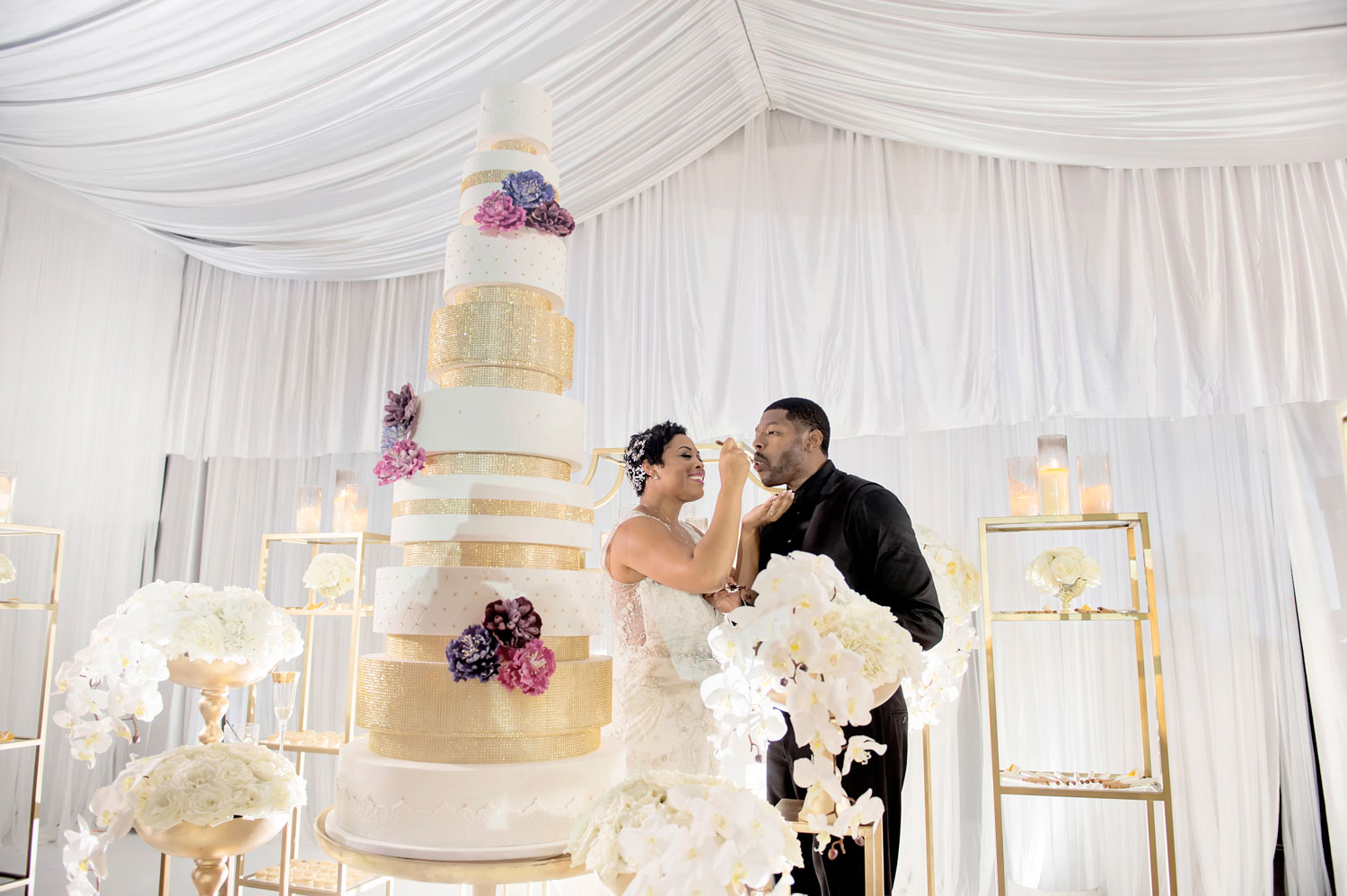 When Should You Cut the Wedding Cake?