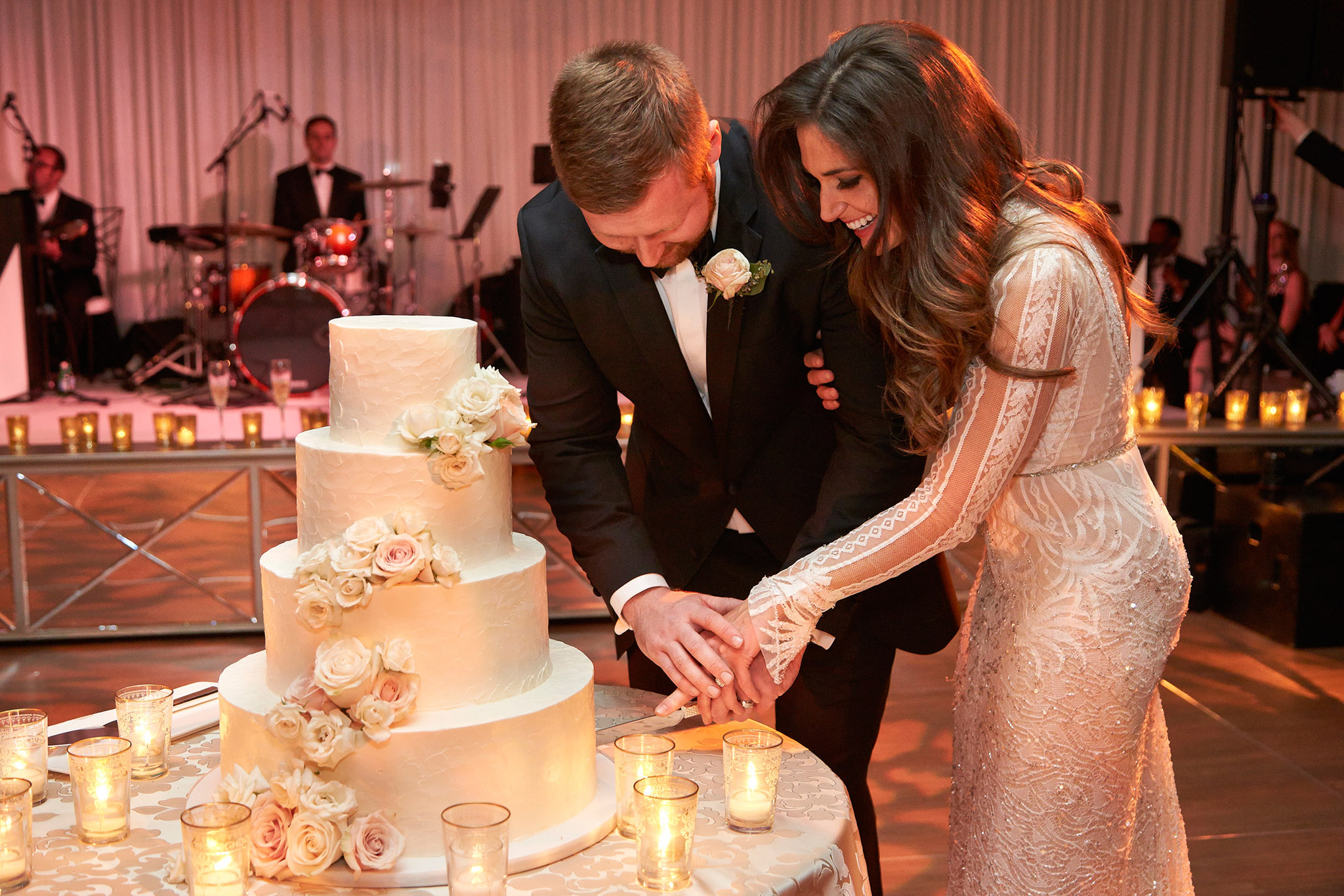 What Should You Play for Your Cake  Cutting  Inside Weddings