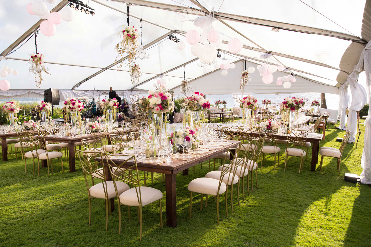 WEDDING VENUE: Wedding Venue Tent