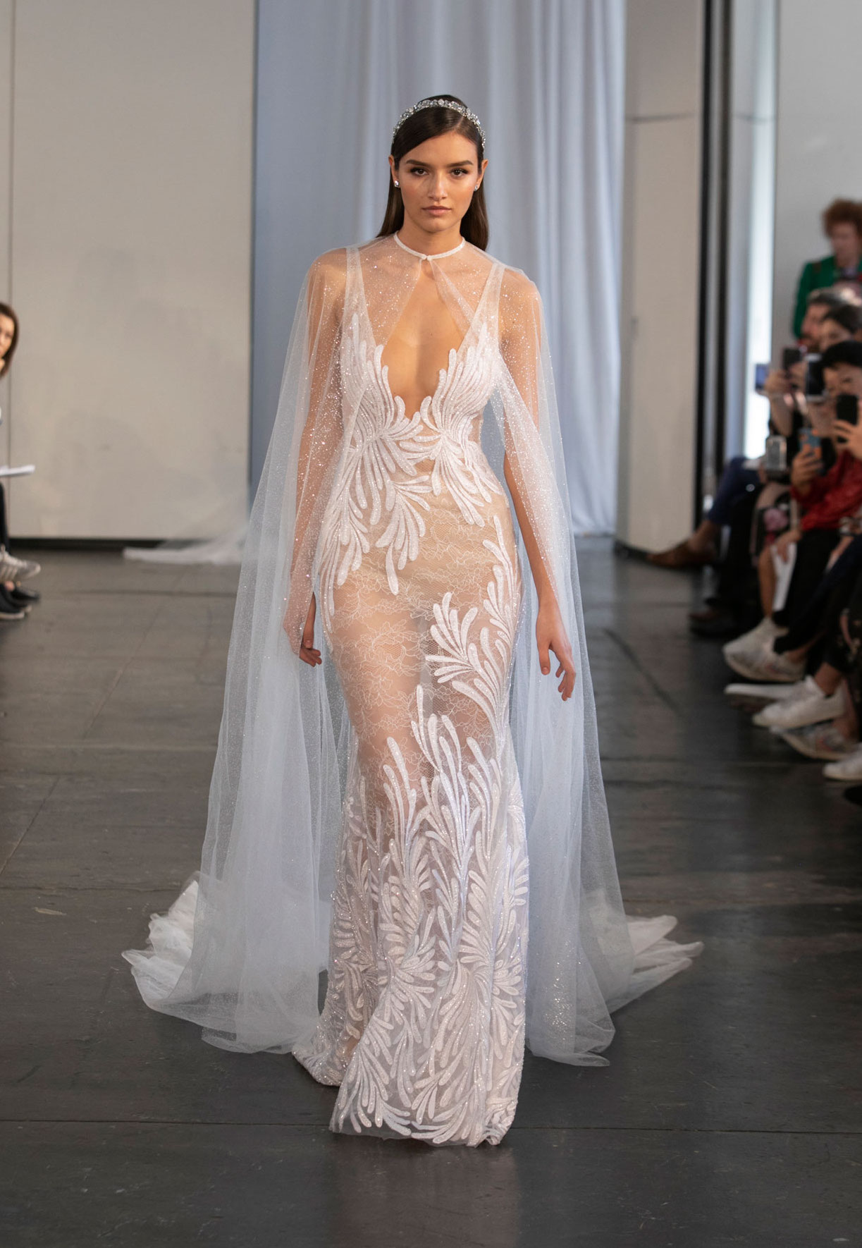 wedding dresses with capes 2019