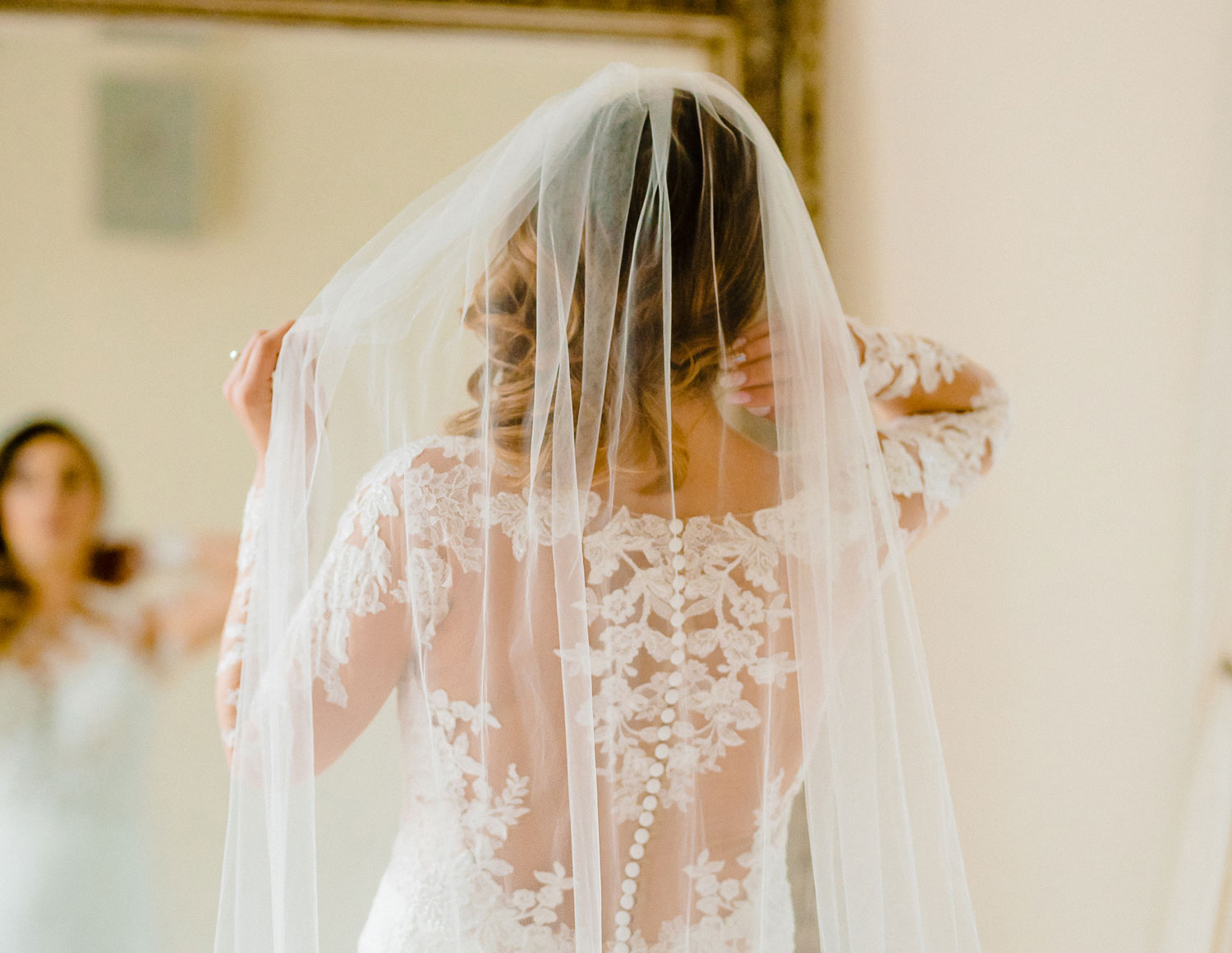 what veil to wear with what dress